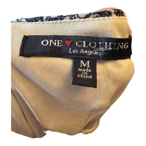 NWOT Women’s One Clothing Los Angeles Bandana Romper Medium - Picture 7 of 7